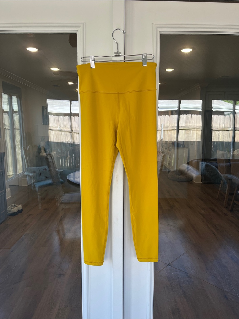 NWOT Yellow Athleta Leggings size Small